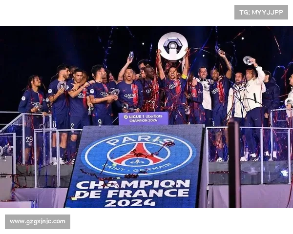 法甲冠军标志的设计理念与象征意义解析